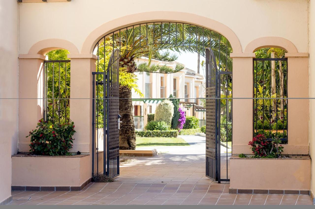 Playa & Beach Apartments Mijas Costa & Fuengirola By Alfresco Stays El Faro Luaran gambar