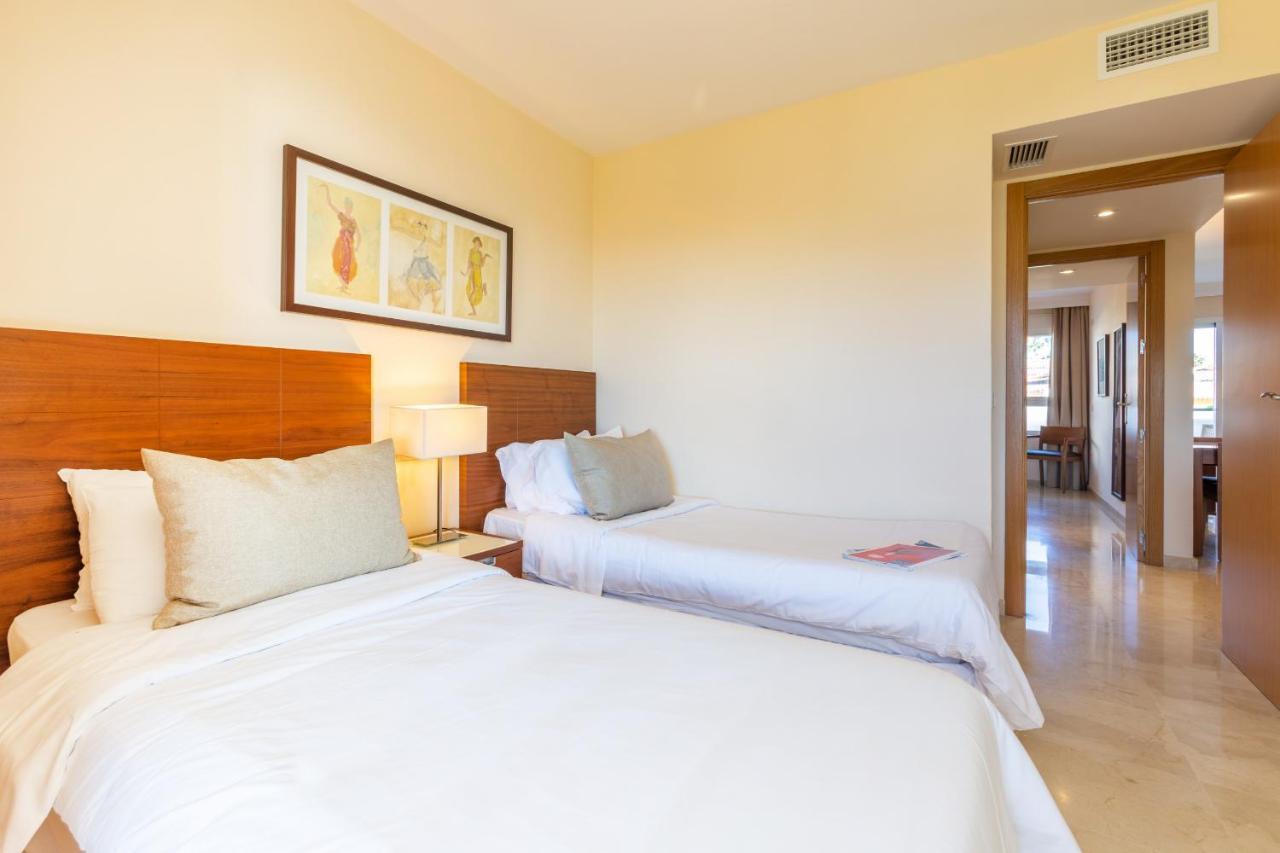 Playa & Beach Apartments Mijas Costa & Fuengirola By Alfresco Stays El Faro Luaran gambar